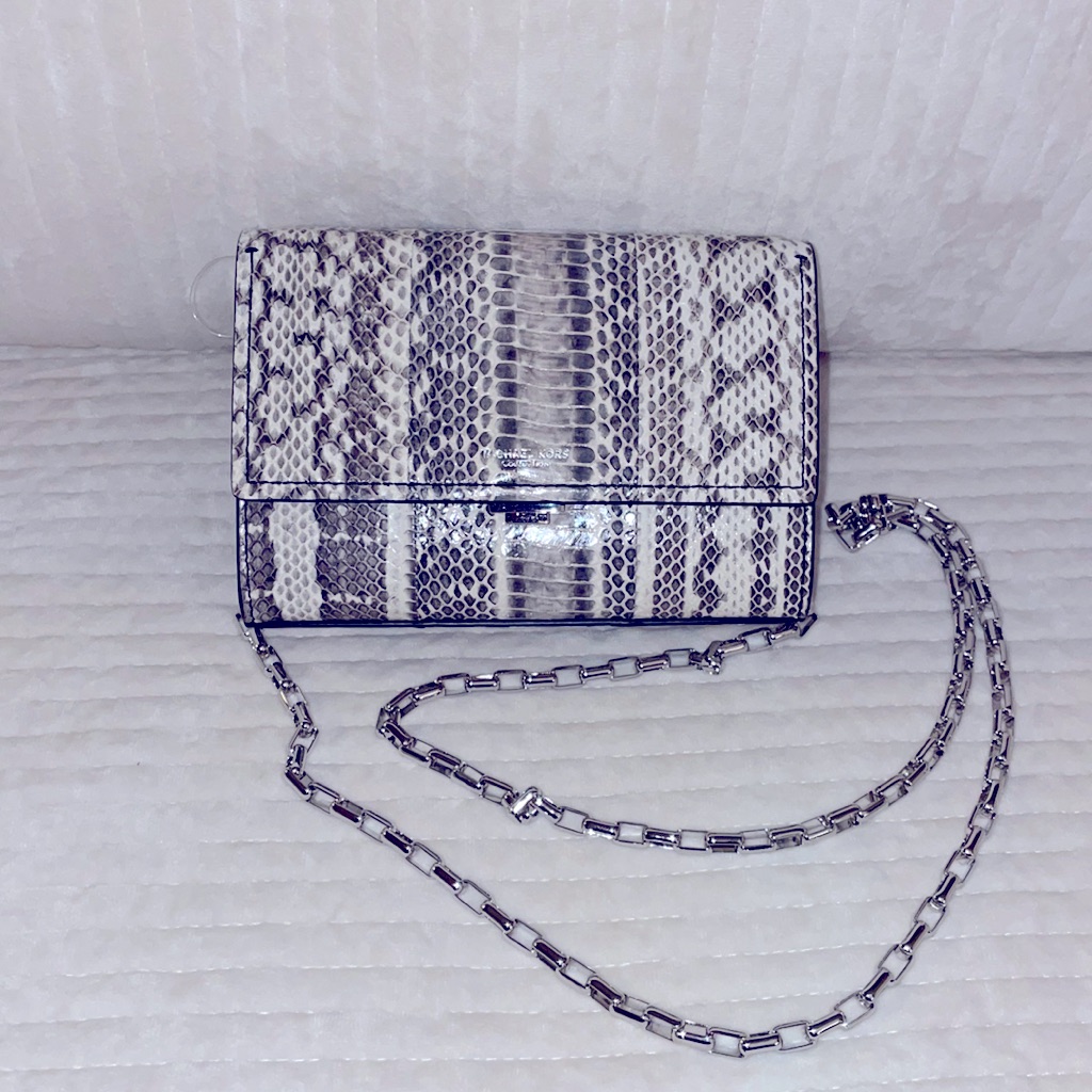 Michael Kors Collection Yasmeen Small Clutch. River Snake Natural.
